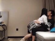 白嫩性感学生妹酒店娇喘发骚