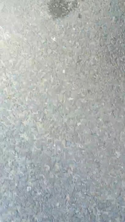 性感的骚妇开车出来发骚真空黑丝玩大黑牛