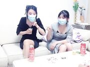 学生妹曼妙少女胴体，浴室抠穴啪啪口交