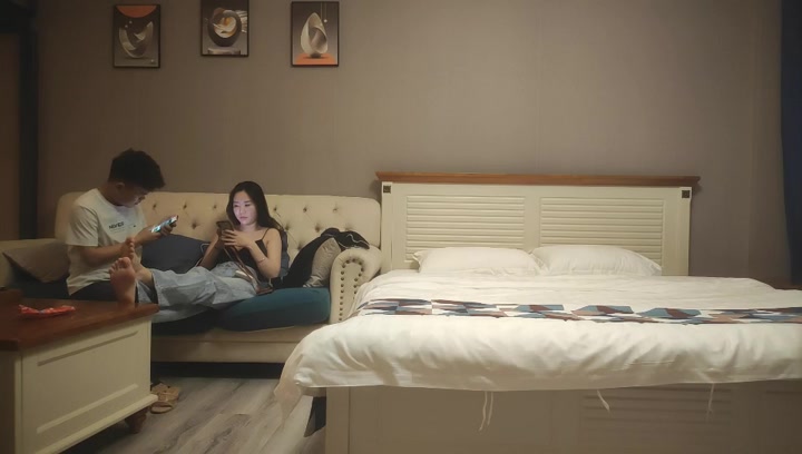 9分极品外围粉嫩美穴蜜桃臀暴插浪叫劲爆