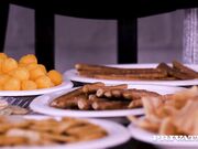 姐妹花和猛男4P性爱大战干菊花淫荡