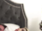 Fiery Hot Threesome 与火热姐妹花激烈的3P