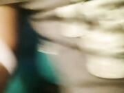 和老铁去ktv撩陪酒妹直接在包房沙发上草