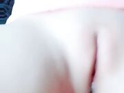 骚妈带着两个女儿全程露脸好刺激骚穴嫩的出水