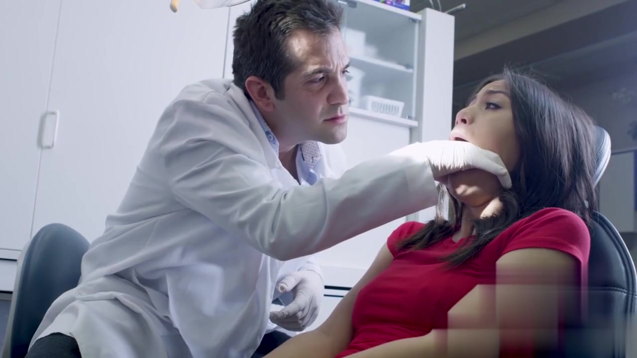 《牙医炼狱》第一卷第1部分肯德拉黑桃