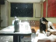 全网商K偷拍选妃一排美女灯红酒绿下裸体交合