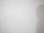 外围女神甜美小姐姐初下水要求加钟插逼干爽