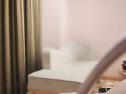 足疗红酒妹共进晚餐后激情啪啪温柔配合极品