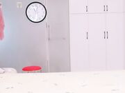 骚气冲天 口交深喉舔屁眼 骚话叫床表情炸裂 好爽好舒服 小哥插完骚逼 想爆菊花