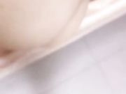 剧情演绎打工妹午休被小偷潜入没有财被胶布封口绑手劫色爽到叫哥哥