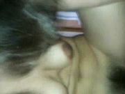 爆乳女友骑我身上放荡扭动 大奶捏着好舒服