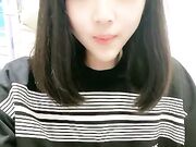 01年清纯学生嫩妹 情趣装解开内裤纽扣 掰开粉穴给你看 两根手指扣入表情很爽