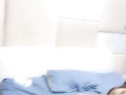 白嫩粉穴被大屌摸逼后入爆草内射粉穴