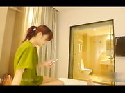 白嫩的女神女友为富二代男友又舔又吸展示一流口活好卖力啊