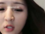 网红肉感小美女（户外勾搭十三妹），半路上勾搭路人回家结果被各种爆操