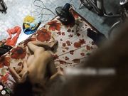 冒险俯视偷拍凌乱出租房年轻小情侣激情啪啪啪体位变换多肏的速度快很猛