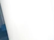 3P小哥共享女优相互舔弄提臀后入打桩刺激