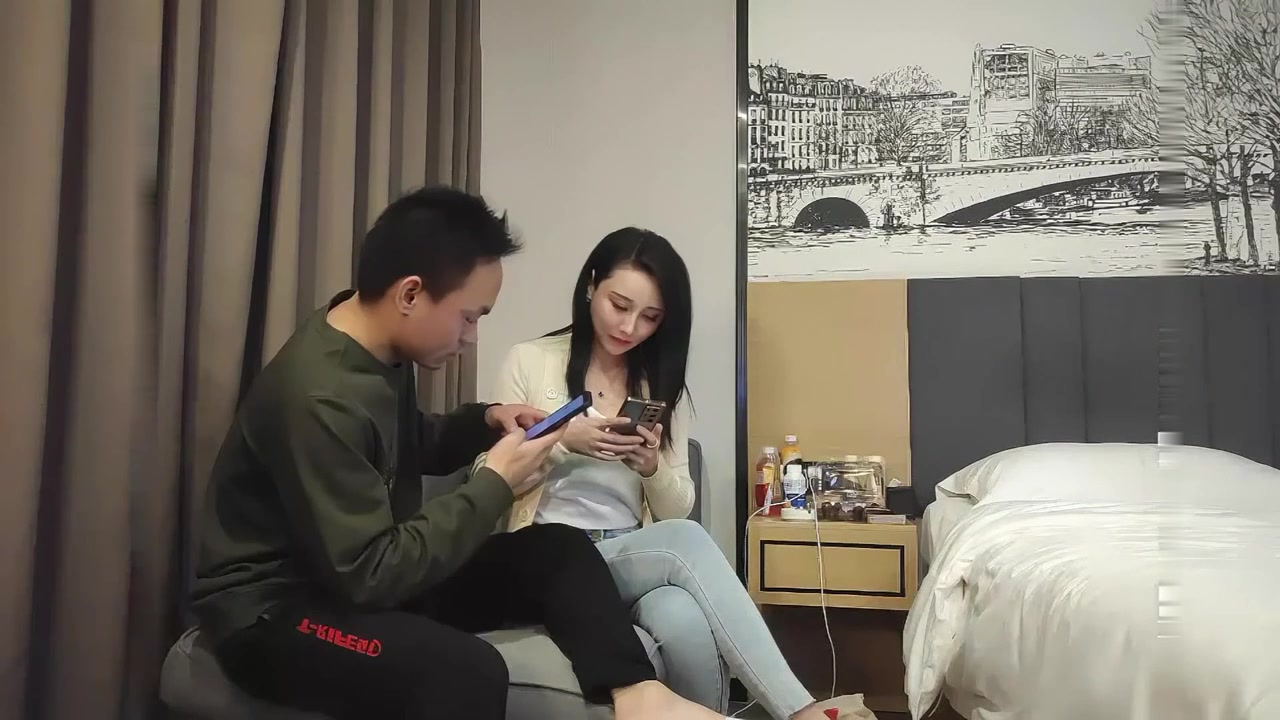 性感大奶妹子啪啪连体丝袜后入骑坐大力抽插