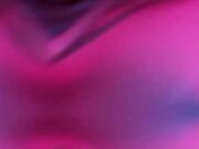 与迷人女仆的美妙时刻