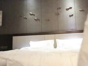 约了个马尾妹子啪啪舔弄口交侧入抬腿抽插后入