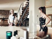 火辣牛仔裤人妖拥护亲密毒龙深喉口吃JJ湿润屁股插入大屌干的嗷嗷叫