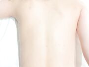 白嫩少女性爱玩弄大鸡巴爆草抽插高潮流水刺激