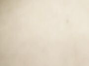 夜夜换新娘00后小姐姐粉穴美乳女上位嘶吼震天