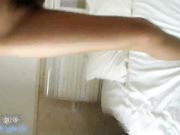 176大长腿野模空乘制服各种性感丝袜情趣大胆私拍2V 射影师糟蹋模特BB用扒皮的香蕉插穴 国语对白2