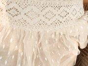 喷血推荐 开车到野外和漂亮美眉啪啪啪玩野战干前尿一泡