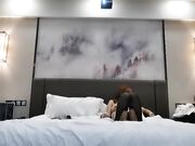 风骚小少妇 白皙翘臀情趣装 对着粉嫩鲍鱼狂舔连干两炮