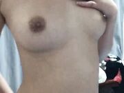 揉奶抠逼道具搅拌 浪叫不止 无套爆草蹂躏内射中出给狼友看 精彩刺激1