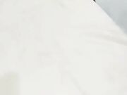 肉肉身材大屁股小少妇大白天山里野战 铺上瑜伽垫深喉口交上位骑乘