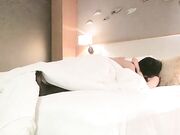 刚刚好非常柔软美乳来点情趣女仆装丝袜骑乘抽插打桩猛操