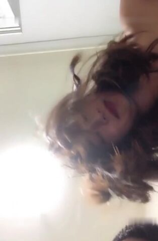 漂亮御姐美女主播和炮友双人啪啪大秀 妹子颜值漂亮身材苗条 口交啪啪