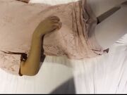 人妻杀手白哥主题宾馆约啪风骚小少妇白丝连衣裙阴毛浓密阴唇一大一小还算粉嫩