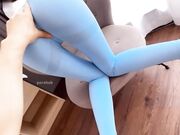 大屁股性感美女被骑着狠狠插入