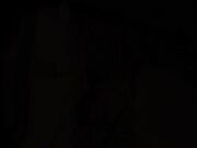 用传统的宝剑乳交和粘稠的口交玩弄一个男人 2