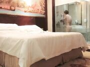 深夜场约了个高颜值性感黑衣妹子啪啪 口交互舔床边抱腿大力抽插猛操