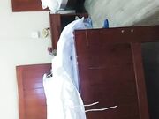 宾馆勾搭骚浪的制服丝袜高跟女前台 客房内扒光小骚逼玩她骚奶子摸她骚逼