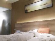 喜欢健身的马甲线性感大胸美女酒店被大屌男连续抽插2次 操的受不了淫叫