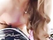 高颜值骚货少妇 在家里和炮友啪啪大秀 口交 观音坐莲 后入操逼秀 内射