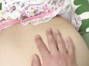 欠债美女拿女儿身体抵债