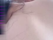 爸妈回老家让我照顾妹妹