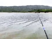 和亲姐姐露营钓鱼在野外水库边上四下无人脱裤子激情开操遭到路人大爷无情驱赶