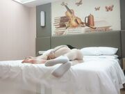 镜头插嘴深喉，顶级大白屁股，大力深插撞击很Q弹