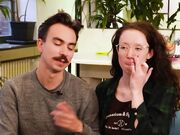 绿帽女友安排男友与情人相亲亲眼看着大鸡巴插入骚逼的嫩穴抽插打桩