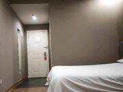 探花精选短发气质漂亮小少妇光线画质角度完美极品美乳骚穴大开特写