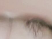 漂亮少妇 身材高挑小娇乳 上位骑乘被小哥无套输出 内射稀毛粉穴