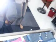 全程露脸口交大鸡巴舔弄骚逼 听大哥只是在姐妹帮助下玩弄无毛小嫩逼干哭了