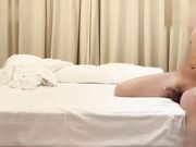 暴躁小萝莉，年轻的身体肆意的青春，最后把她操